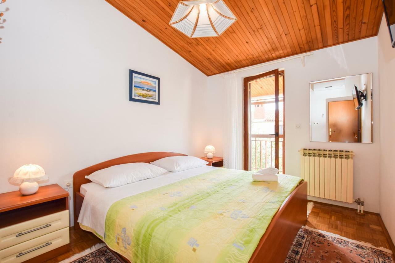 Apartment Darinka Pula Exteriér fotografie